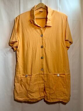 Focus Orange Button-Up Top Woman’s Size Medium.